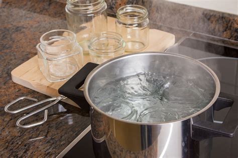 Can I Boil Glass? Exploring the Boundaries of Material Science and Culinary Curiosity