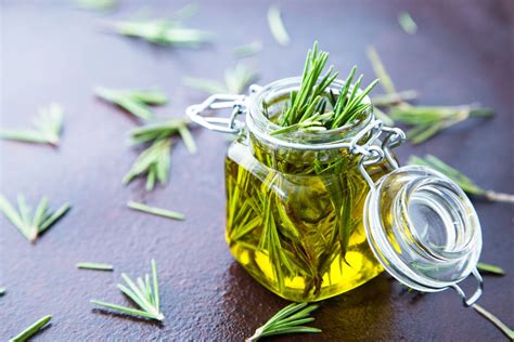 How to Make Rosemary Spray for Hair: A Journey Through Folklore and Science